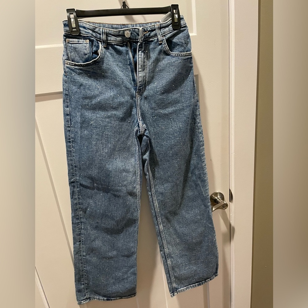 Girls- H&M, size 16, blue jeans a with sparkles. Like new.